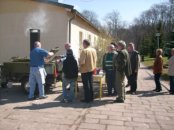 Familientag Jagd- und Naturschutz (Foto: Karl-Heinz Herrmann) Familientag Jagd- und Naturschutz (Foto: Karl-Heinz Herrmann)