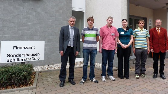 Das Finanzamt Sondershausen - eine Schmiede f&uuml;r Nachwuchskr&auml;fte der Th&uuml;ringer Steuerverwaltung. Heute wurde die neuen Auszubildenden &ouml;ffentlich vorgestellt.. (Foto: Karl-Heinz Herrmann)