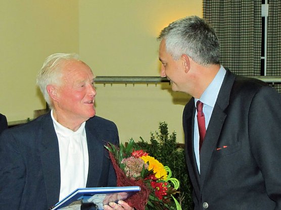 Ehrenamt gew&uuml;rdigt (Foto: MDB Steffen Lemme)