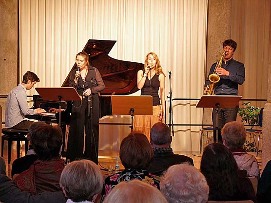 The Girls of Summer (Foto: Karl-Heinz Herrmann) The Girls of Summer (Foto: Karl-Heinz Herrmann)