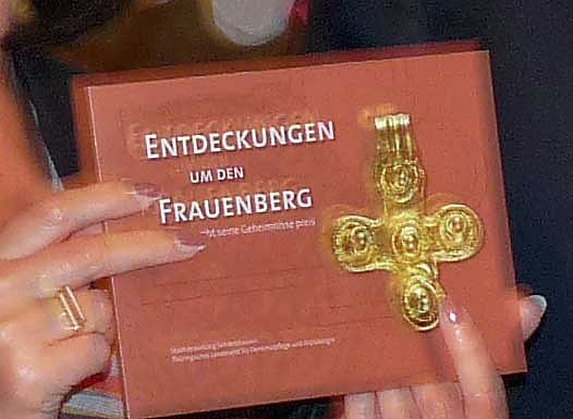 Diskussion mit Prof. Dr. Deufel (Foto: Karl-Heinz Herrmann)