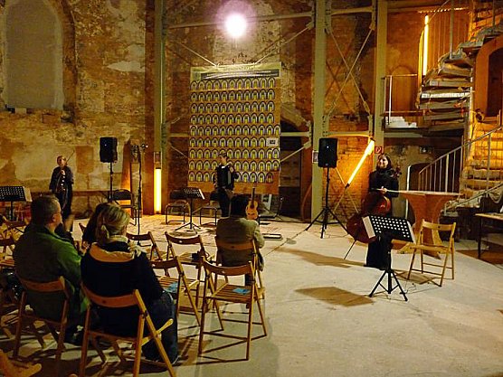 Auftakt stattgefunden (Foto: Karl-Heinz Herrmann) Auftakt stattgefunden (Foto: Karl-Heinz Herrmann)