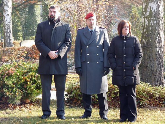 Der Toten gedacht (Foto: Karl-Heinz Herrmann)