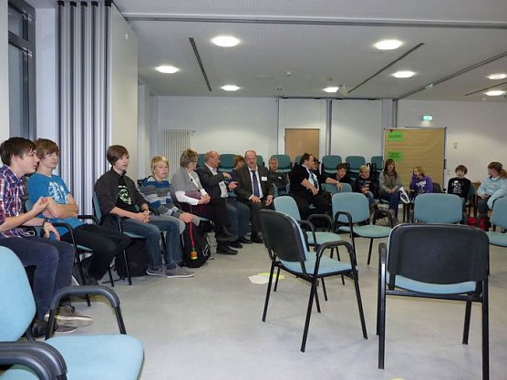 Lernen vor Ort (Foto: Karl-Heinz Herrmann)