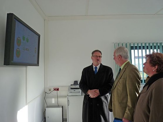 Kl&auml;ranlage eingeweiht (Foto: Karl-Heinz Herrmann)