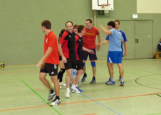 Neujahrsturnier der Volleyballer (Foto: Karl-Heinz Herrmann)
