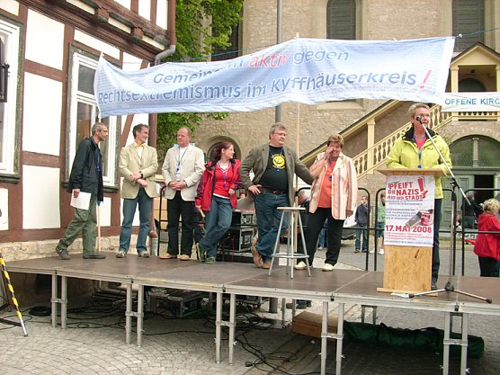 Demonstration gegen Neonazis (Foto: Karl-Heinz Herrmann)