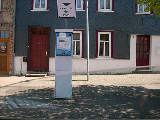 Parken Ebeleben (Foto: Karl-Heinz Herrmann)