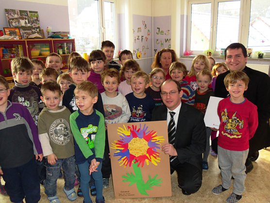 Unterst&uuml;tzung f&uuml;r gesundes Fr&uuml;hst&uuml;ck (Foto: Kyffh&auml;usersparkasse)