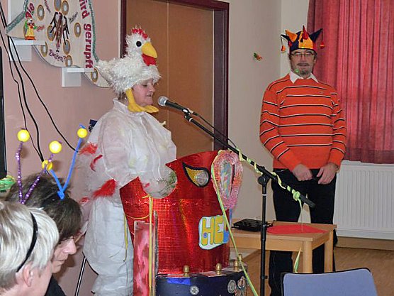 Närrisch gefrühstückt (Foto: Karl-Heinz Herrmann) Närrisch gefrühstückt (Foto: Karl-Heinz Herrmann)