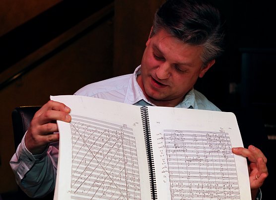 Dirigiert die Sinfoniekonzerte (Foto: nnz)