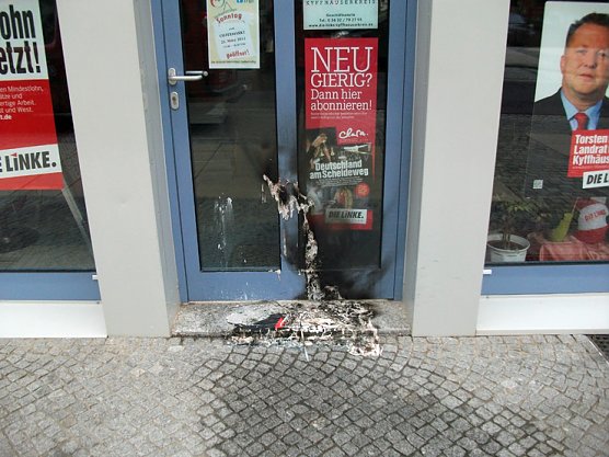 Brandanschlag auf Linken - Büro (Foto: Die Linke Sondershausen) Brandanschlag auf Linken - Büro (Foto: Die Linke Sondershausen)