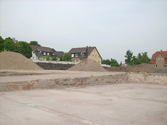 Ehemaliger Möbelfabrik Bad Frankenhausen (Foto: Karl-Heinz Herrmann) Ehemaliger Möbelfabrik Bad Frankenhausen (Foto: Karl-Heinz Herrmann)
