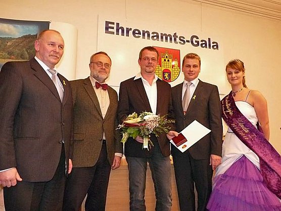 Wieder Ehrenamtliche gewürdigt (Foto: Karl-Heinz Herrmann) Wieder Ehrenamtliche gewürdigt (Foto: Karl-Heinz Herrmann)