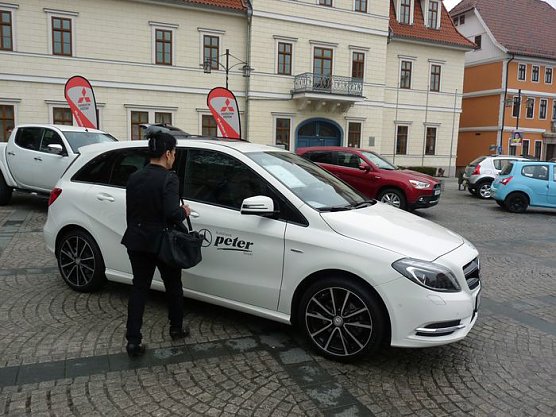 Verregneter Start (Foto: Karl-Heinz Herrmann)