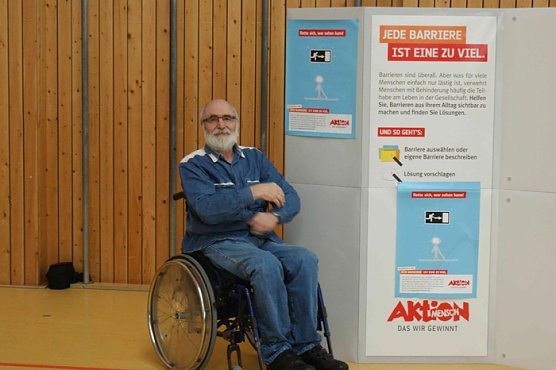 Behinderungen nacherlebt (Foto: Rüdiger Herdin) Behinderungen nacherlebt (Foto: Rüdiger Herdin)