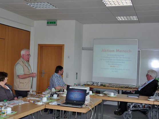 Inklusion - alle einbeziehen! (Foto: Karl-Heinz Herrmann) Inklusion - alle einbeziehen! (Foto: Karl-Heinz Herrmann)