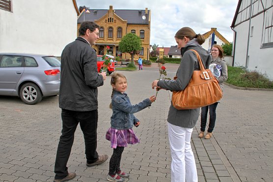 Eine Rose zum Muttertag (Foto: B. Wollweber)
