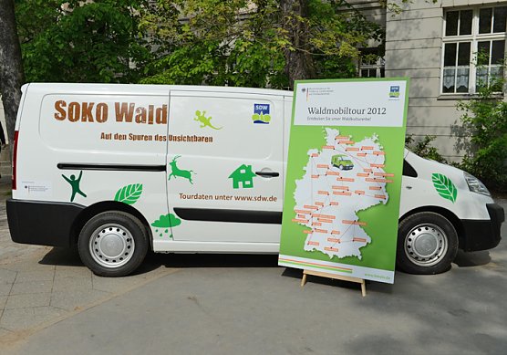 Das Waldmobil kommt (Foto: Schutzgemeinschaft Deutscher Wald)