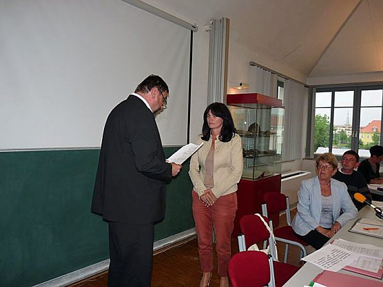 1. Beigeordnete gewählt (Foto: Karl-Heinz Herrmann) 1. Beigeordnete gewählt (Foto: Karl-Heinz Herrmann)