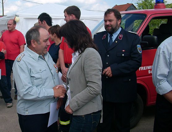 Tag der offenen Tür Feuerwehr Bebra (Foto: Karl-Heinz Herrmann) Tag der offenen Tür Feuerwehr Bebra (Foto: Karl-Heinz Herrmann)