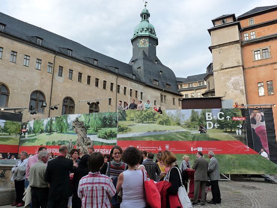 Vor der Premiere (Foto: Karl-Heinz Herrmann)