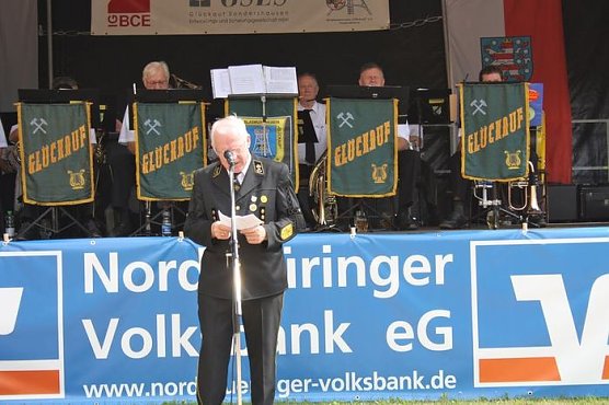 Bergleute feierten (Foto: Hans-Jürgen Schmidt) Bergleute feierten (Foto: Hans-Jürgen Schmidt)