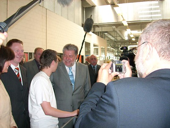 Kurt Beck bei WAGO (Foto: Karl-Heinz Herrmann) Kurt Beck bei WAGO (Foto: Karl-Heinz Herrmann)
