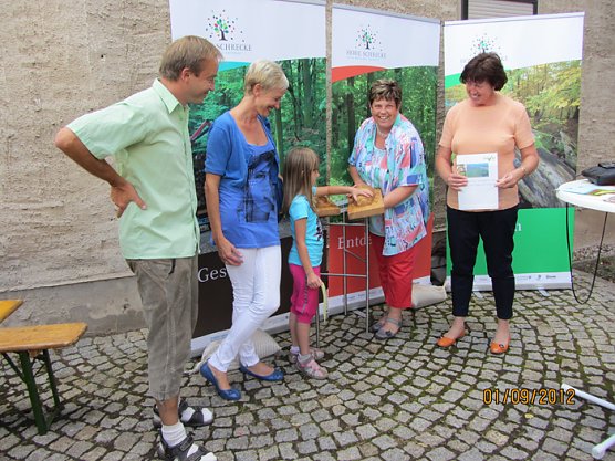 F&uuml;r Hohe Schrecke geworben (Foto: Wahlkreisb&uuml;ro Gudrun Holbe)