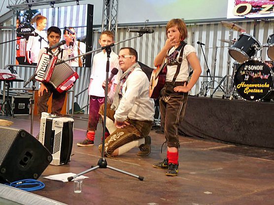 Volle H&uuml;tte (Foto: Karl-Heinz Herrmann)