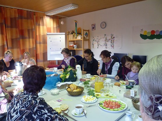Frauenfr&uuml;hst&uuml;ck in Ro&szlig;leben (Foto: Mehrgenerationenhaus Ro&szlig;leben)