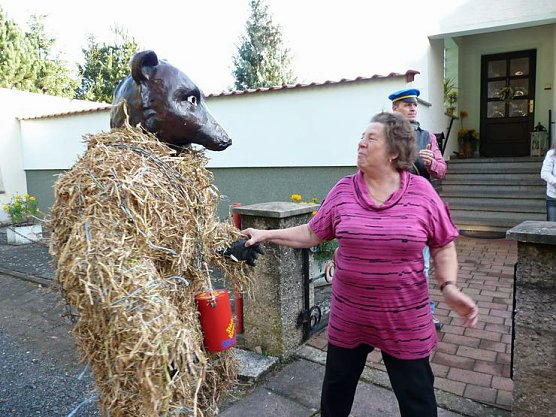 Da steppt der B&auml;r (Foto: Karl-Heinz Herrmann)