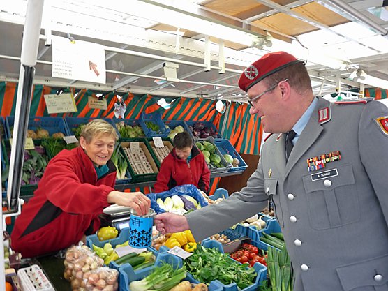 F&uuml;r Kriegsgr&auml;berf&uuml;rsorge gesammelt (Foto: Karl-Heinz Herrmann)