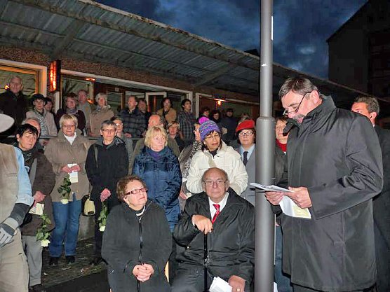 Stolpersteine verlegt (Foto: Karl-Heinz Herrmann)