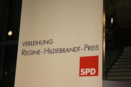 Von der Preisverleihung (Foto: B&uuml;ndnis gegen Rechts im Kyffh&auml;userkreis )