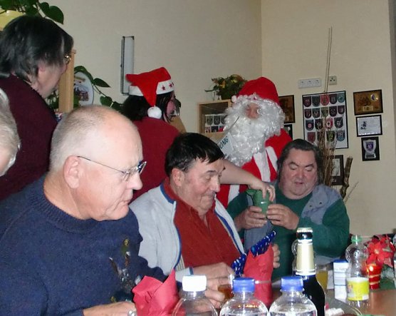Weihnachtsfeiern beim VdK (2) (Foto: Klaus Henze)