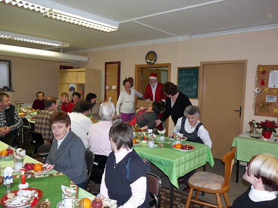 Stimmungsvoll gefeiert (Foto: Karl-Heinz Herrmann)