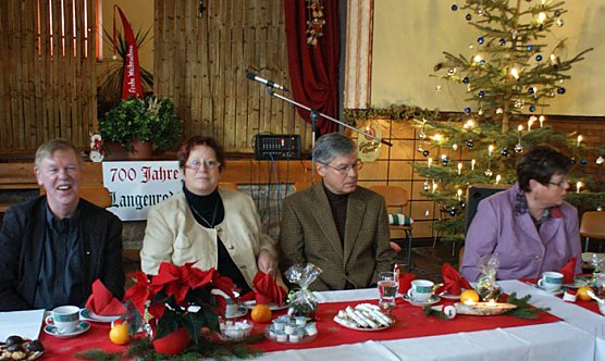 In Donndorf gefeiert (Foto: Rüdiger Herdin) In Donndorf gefeiert (Foto: Rüdiger Herdin)