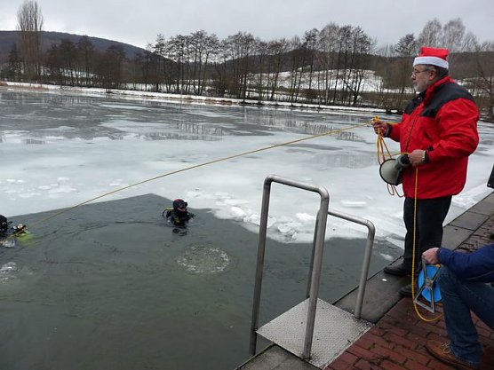 Im Eis versunken (Foto: Karl-Heinz Herrmann)