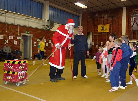 14. Weihnachtsturnen (Foto: Karl-Heinz Herrmann)