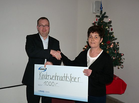 Überraschungen vom Weihnachtsmann (Foto: Karl-Heinz Herrmann) Überraschungen vom Weihnachtsmann (Foto: Karl-Heinz Herrmann)