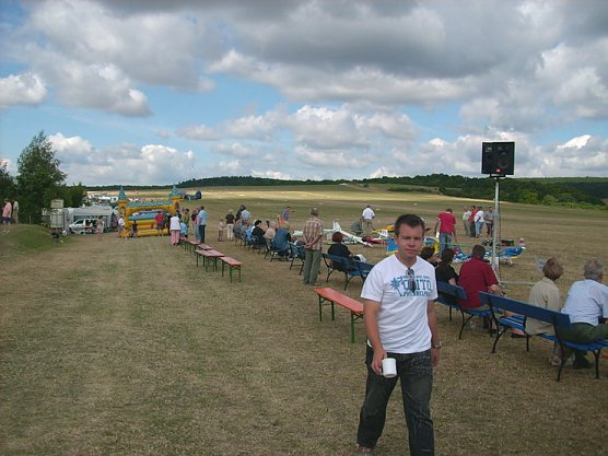Flugplatzfest Udersleben (Foto: Karl-Heinz Herrmann)