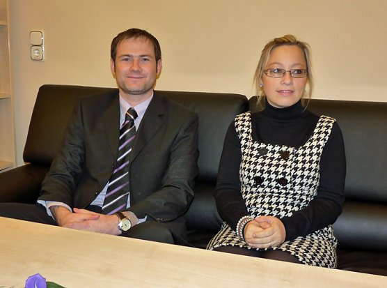 Ernennungsurkunde erhalten (Foto: Karl-Heinz Herrmann) Ernennungsurkunde erhalten (Foto: Karl-Heinz Herrmann)