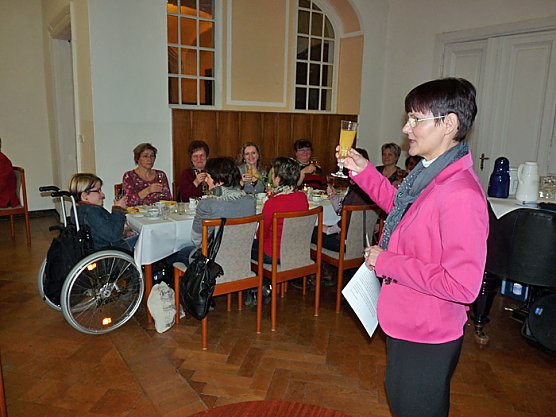 "Noch oberhalb der Gürtellinie" (Foto: Karl-Heinz Herrmann) "Noch oberhalb der Gürtellinie" (Foto: Karl-Heinz Herrmann)