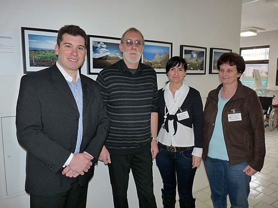 Informationspunkt er&ouml;ffnet (Foto: Karl-Heinz Herrmann)