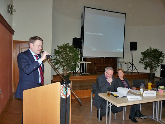 Scharfe Worte (Foto: Karl-Heinz Herrmann)