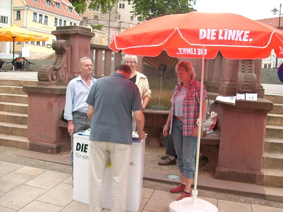 Unterschriftensammlung (Foto: Karl-Heinz Herrmann)