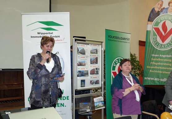 Zufriedene Gesichter (Foto: Karl-Heinz Herrmann) Zufriedene Gesichter (Foto: Karl-Heinz Herrmann)