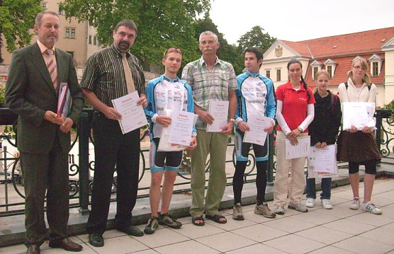 Städtewettkampf Artern - Sondershausen (Foto: Karl-Heinz Herrmann) Städtewettkampf Artern - Sondershausen (Foto: Karl-Heinz Herrmann)