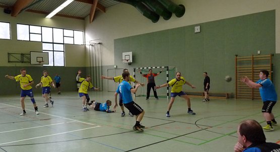 Gegen Bad Salzungen (Foto: Karl-Heinz Herrmann)